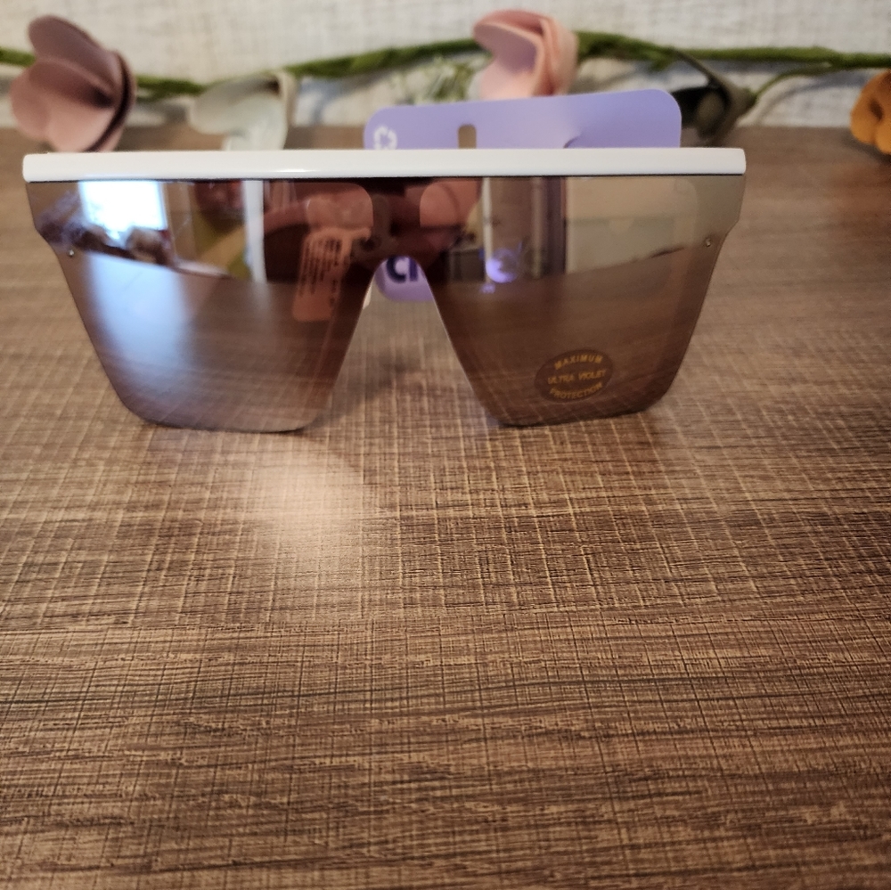 NWT Claires Sunglasses